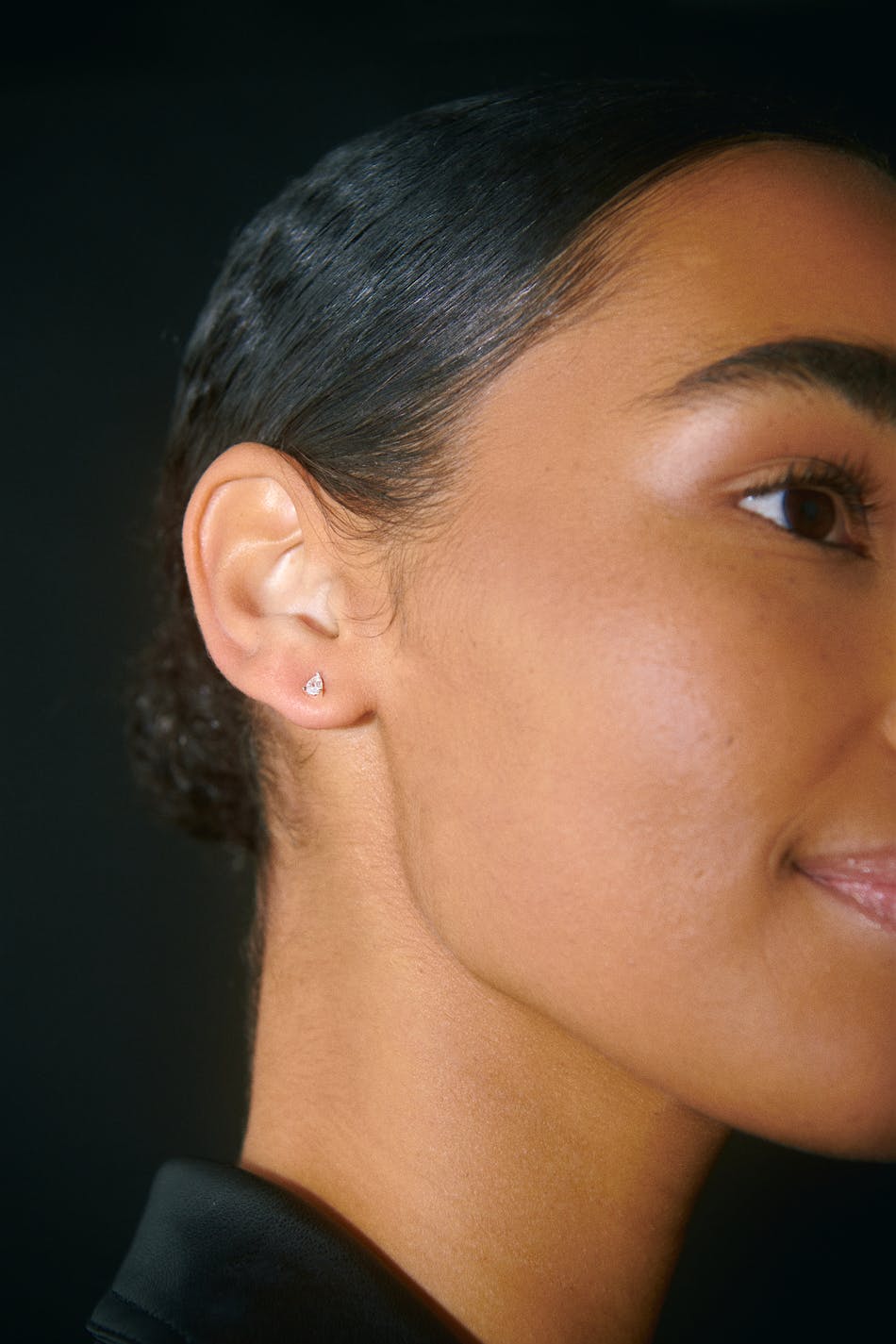 Crystal silver studs earrings