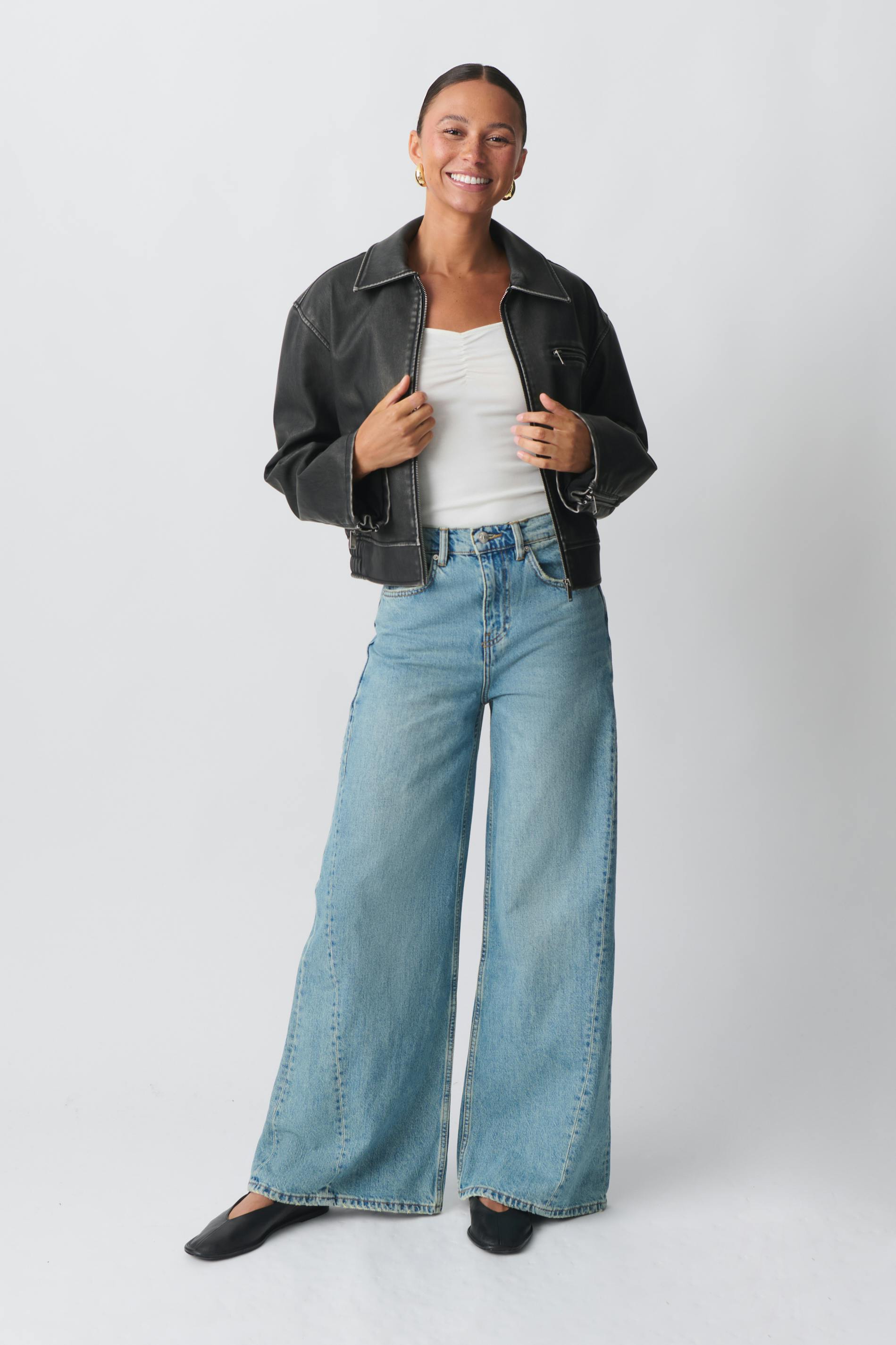 Wedge wide jeans