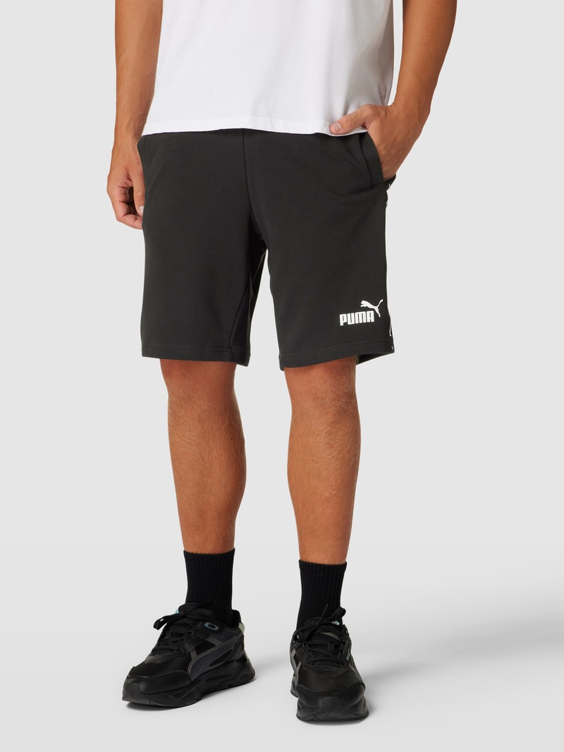 Shorts mit Label-Details in schwarz
