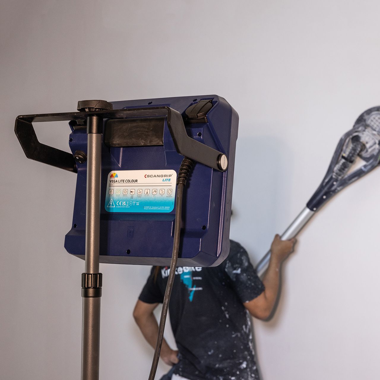 Kiesel SCANGRIP TRIPOD 2M kompaktes Alu-Stativ kompatibel mit VEGA und FLOOD LITE Leuchten