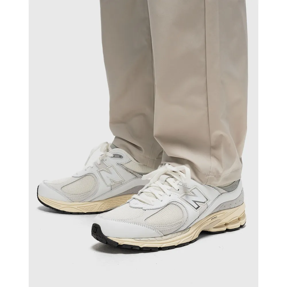 New Balance M2002 M2002RIA / weiss