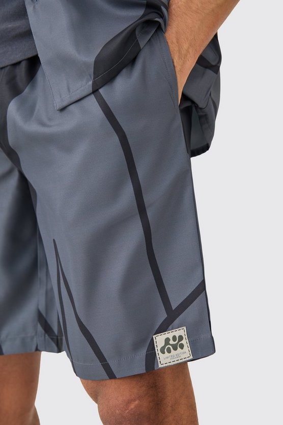 Weiches Twill Hemd und Shorts mit abstraktem Print