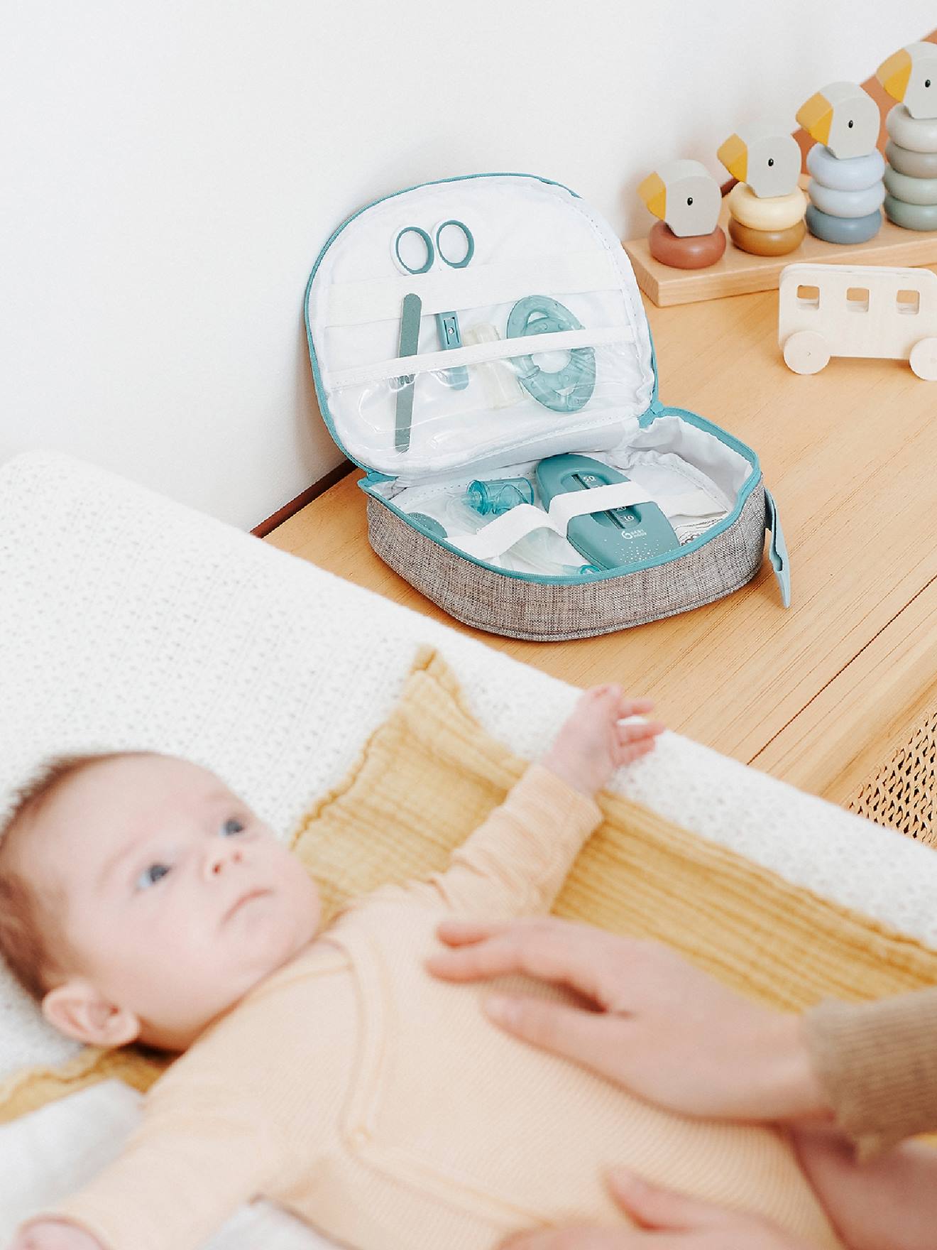 Babymoov Baby Pflegeset, 9 Teile BABYMOOV - grau/aqua