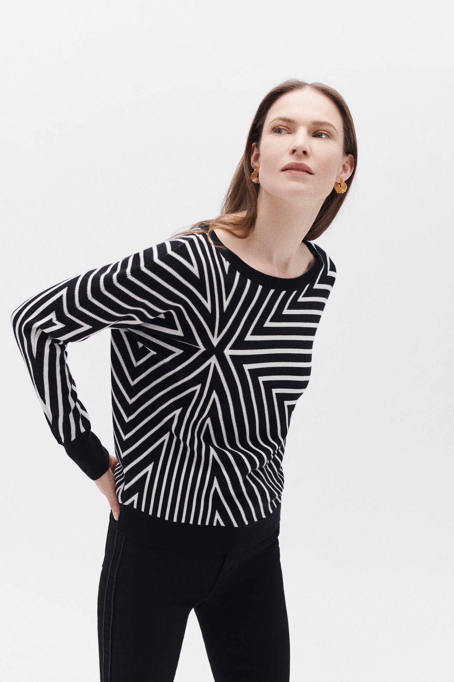 Pull malone noir femme
