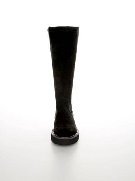 Stiefel in Velouroptik
