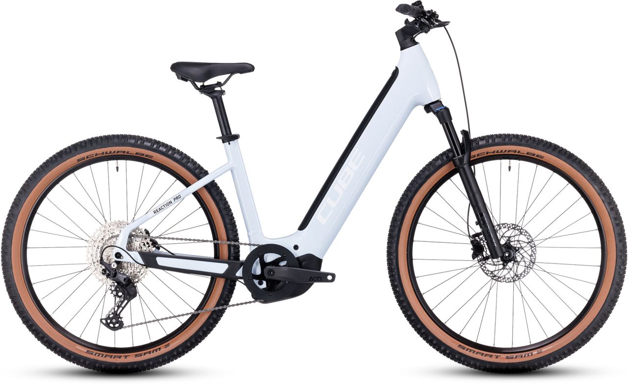Cube Reaction Hybrid Pro 625 Easy Entry flashwhite´n´black kaufen | Bike-Discount