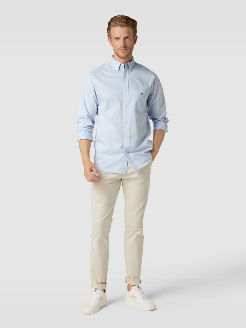 Regular Fit Freizeithemd mit Brusttasche Modell 'POPLIN' in hellblau