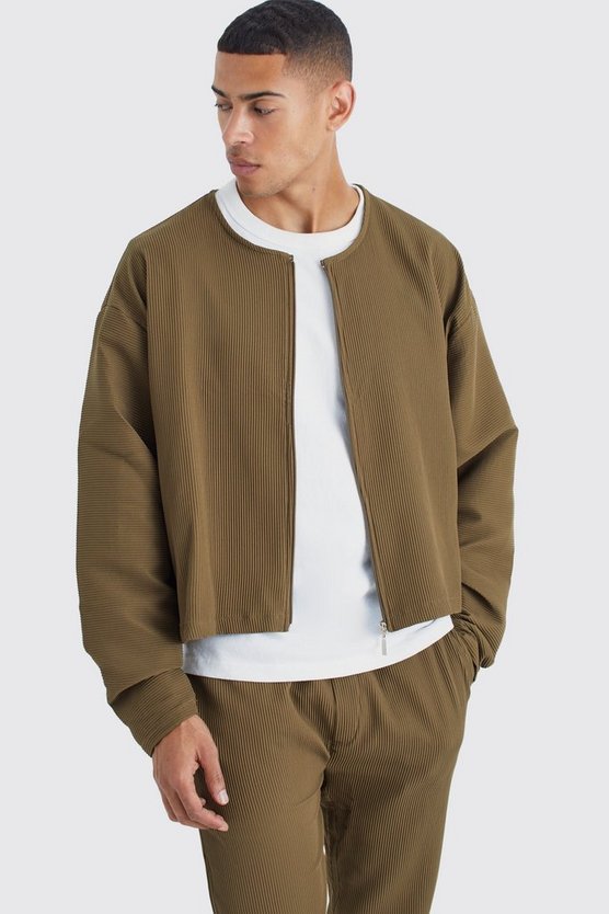 Kastige Bomberjacke & elastische Slim-Fit Hose