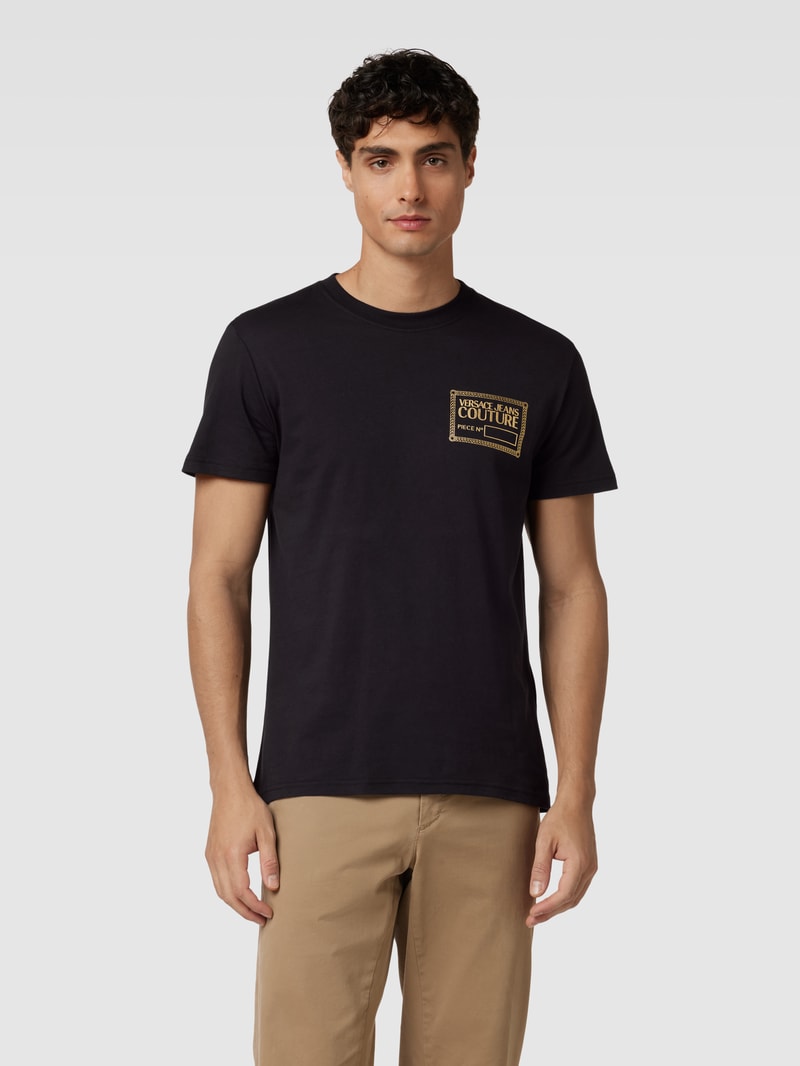 T-Shirt mit Label-Print in schwarz