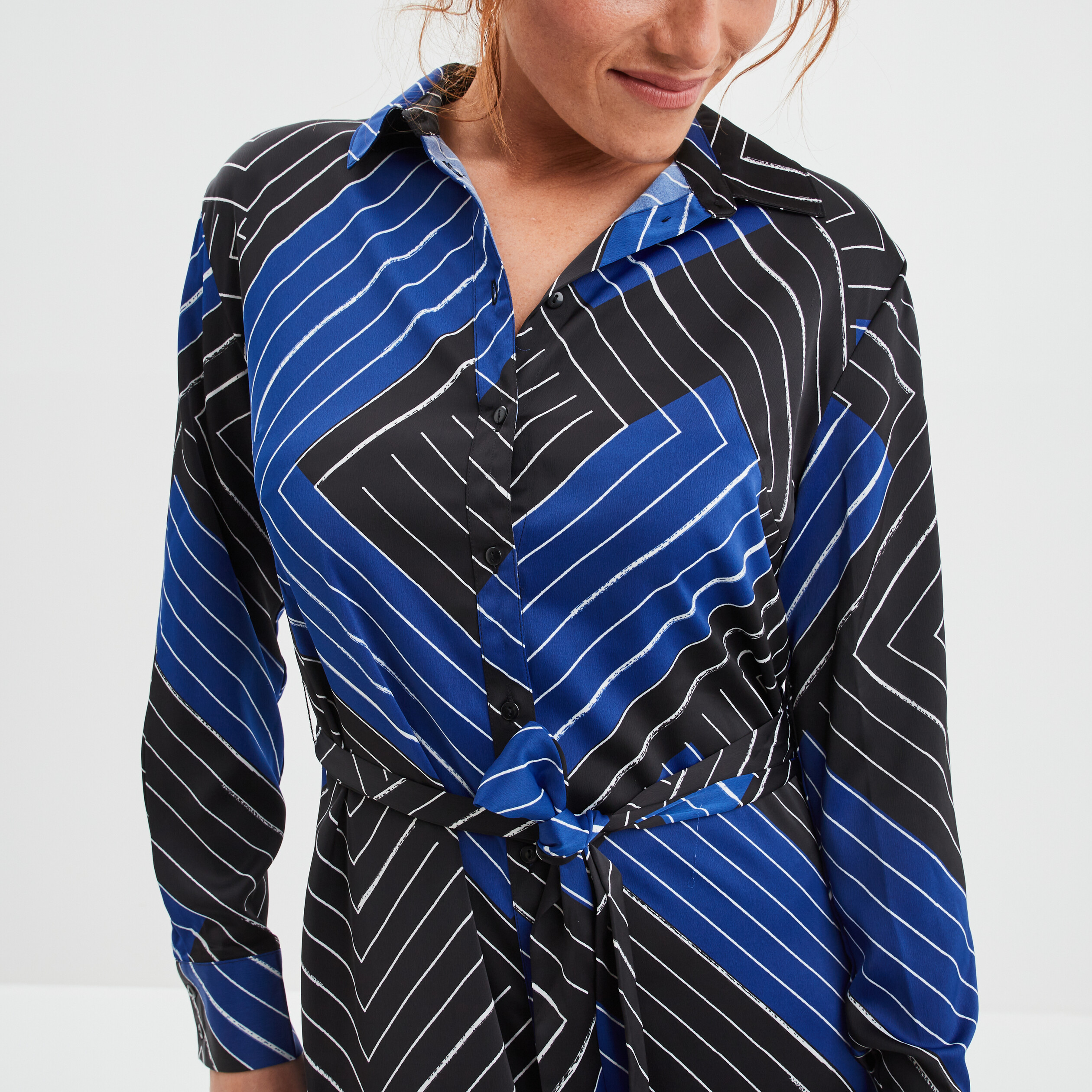 Robe chemise satin midi Mosquitos noir femme | La Halle