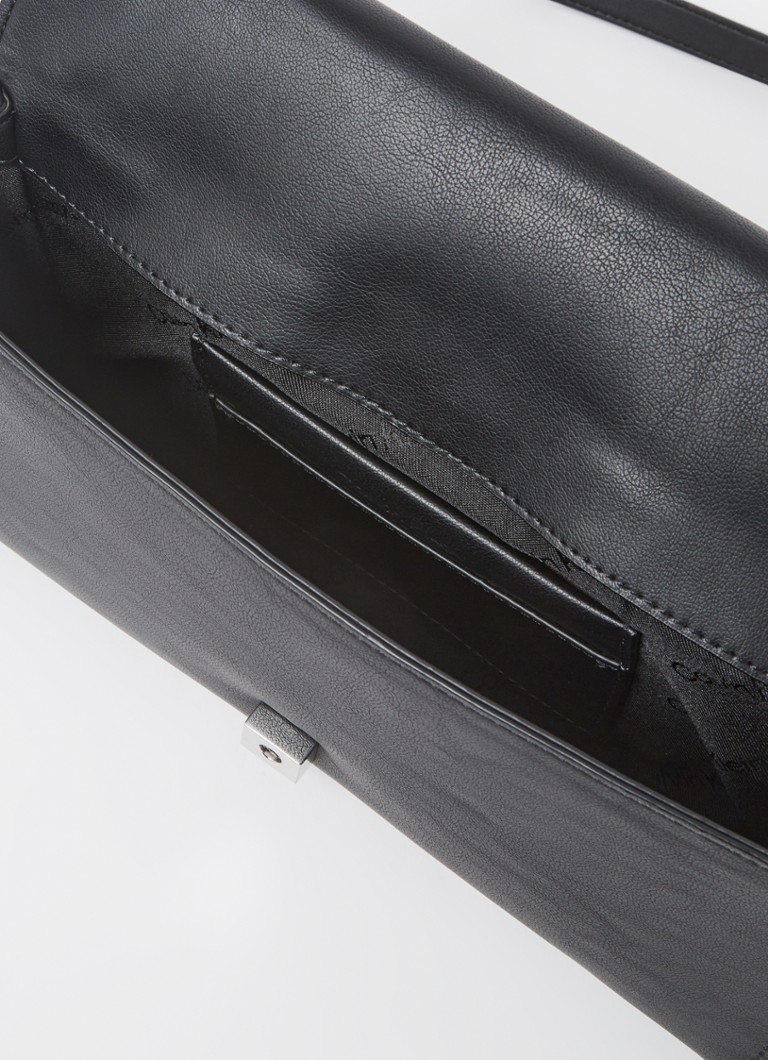 Borsa a tracolla trapuntata Calvin Klein con tracolla removibile.