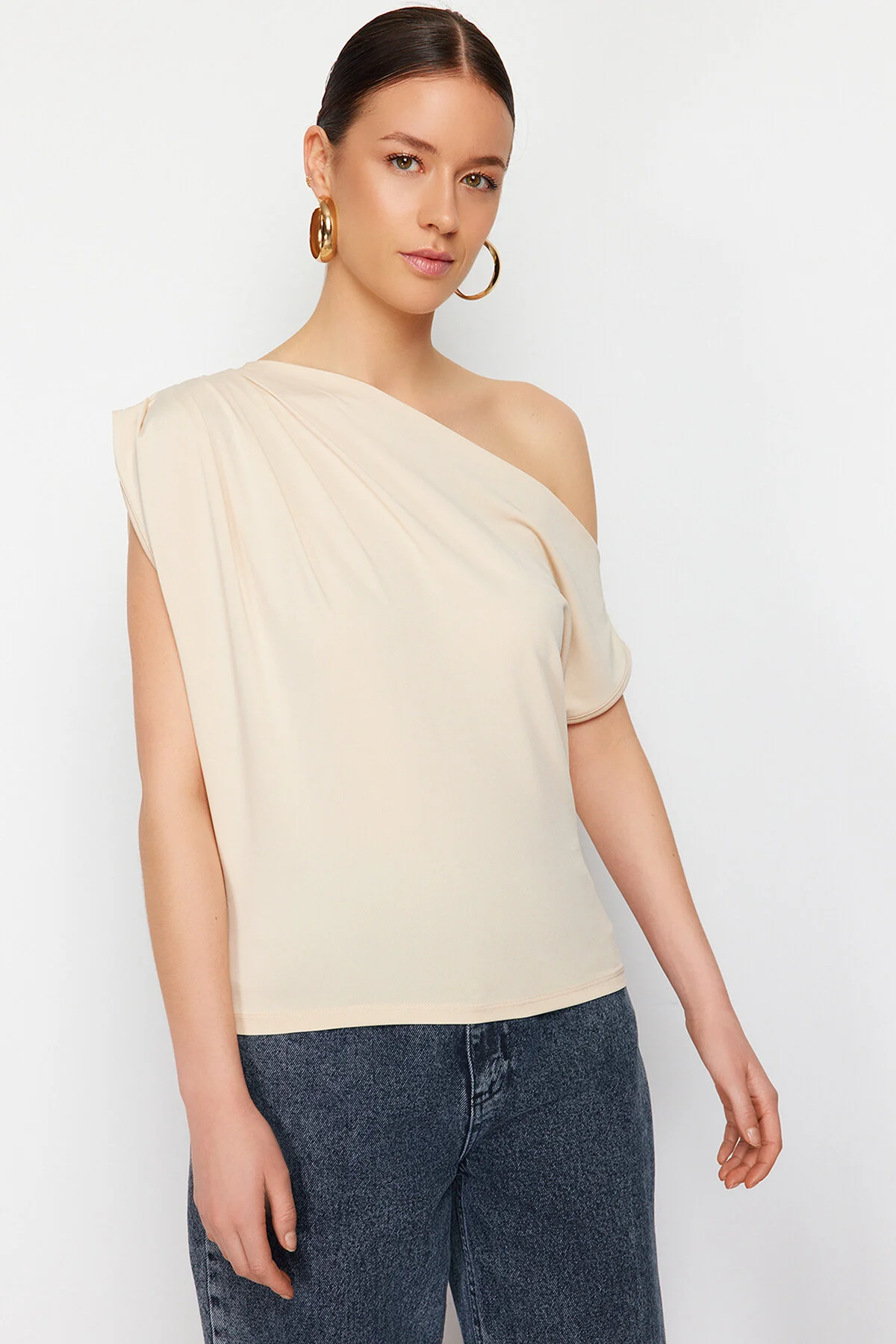 Trendyol Collection  Stein Regular/Normal Fit Asymmetrischer Kragen Ärmellose Stretch-Strickbluse TWOSS24BZ00396