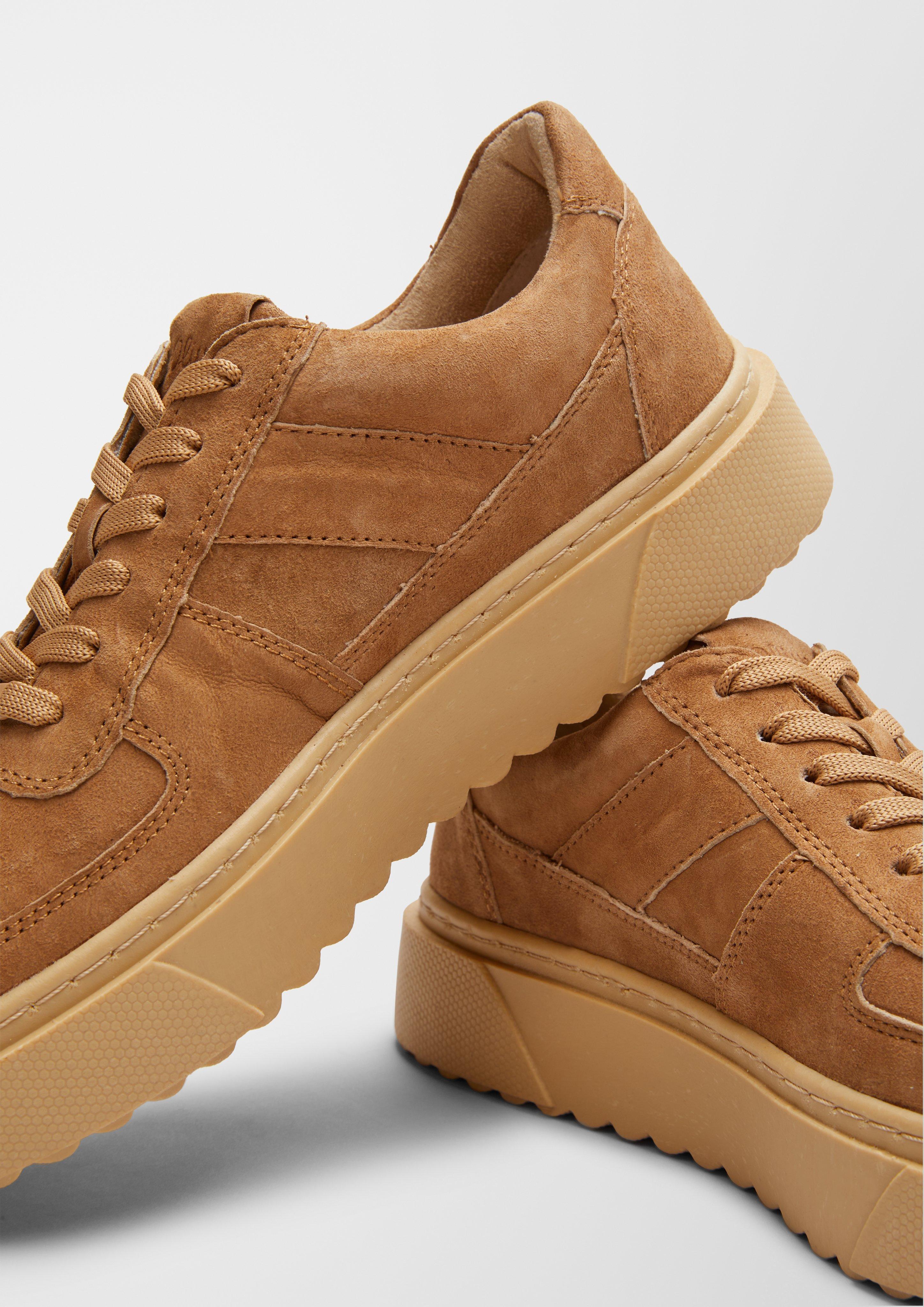 Sneaker aus Veloursleder  6006470-319