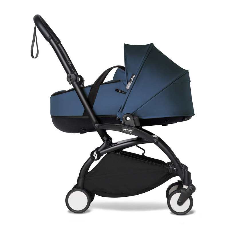 Poussette Yoyo2 4 roues châssis noir nacelle bleu marine Babyzen