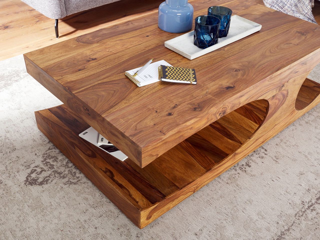 Wohnling Sheesham Massivholz Couchtisch mit Ablagefächern 118 x 70 cm