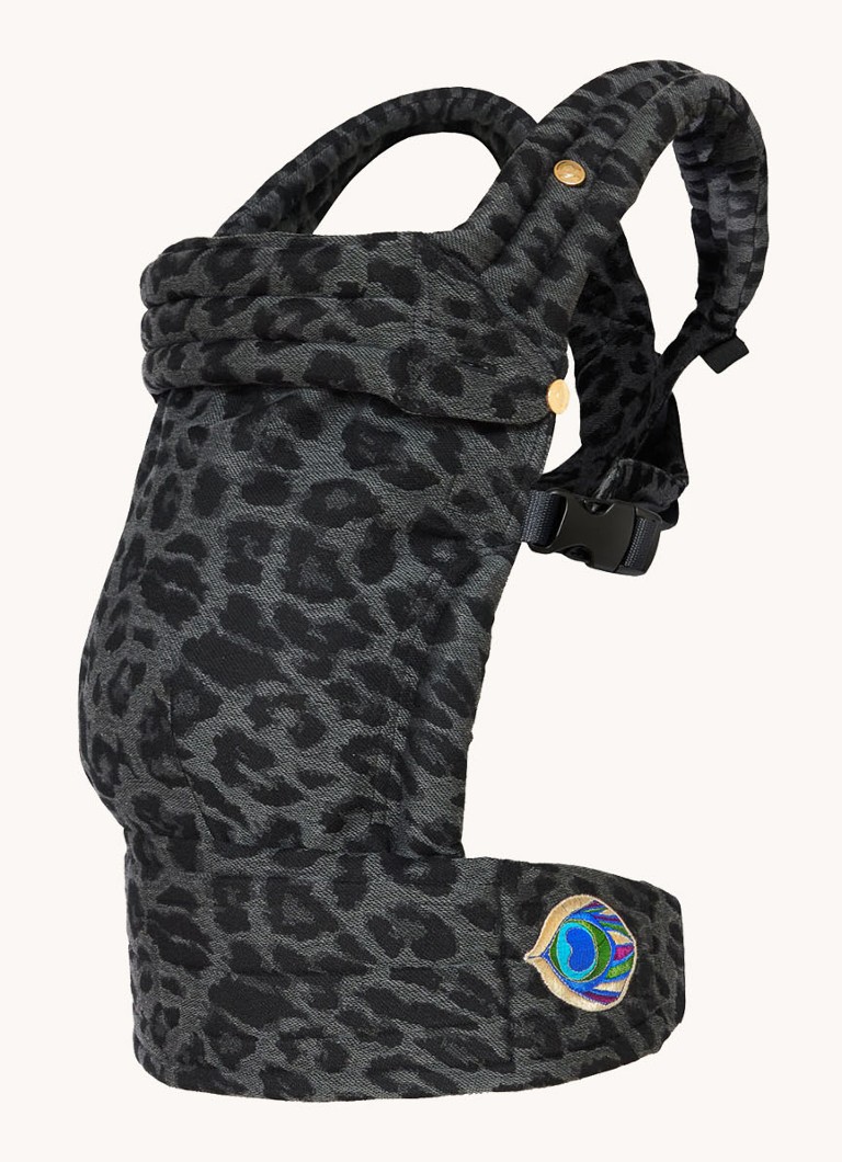 Artipoppe Zeitgeist Leopard Šedé nosítko pro miminka s leopardím potiskem