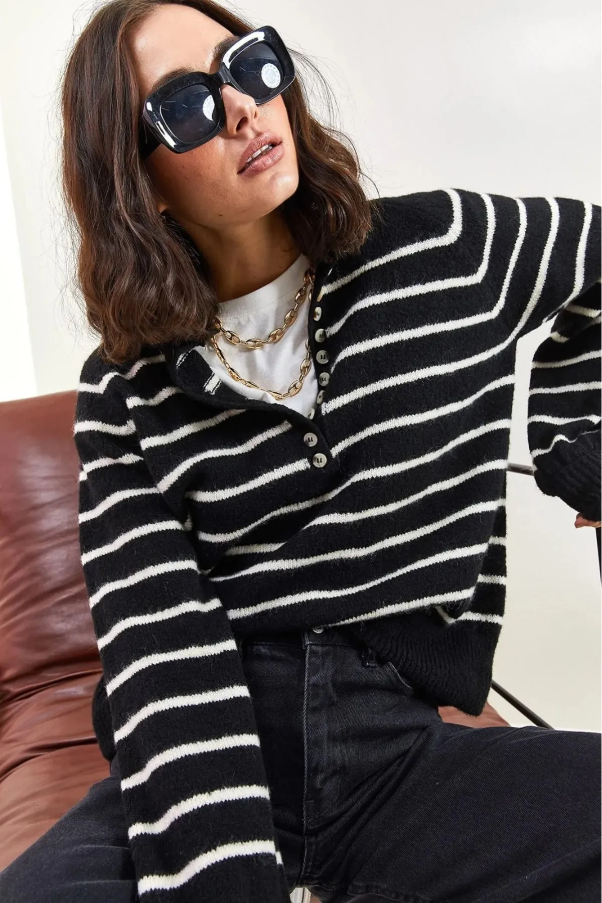 Bianco Lucci  Gestreifter Strickpullover mit Rollkragen und geknöpftem Kragen für Damen