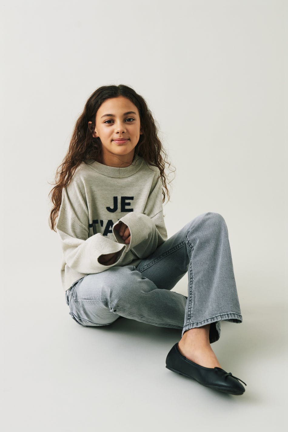 Y knitted embroidery sweater