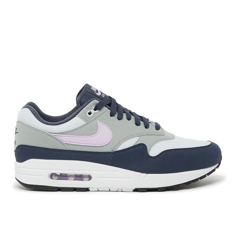 NIKE Air Max 1 