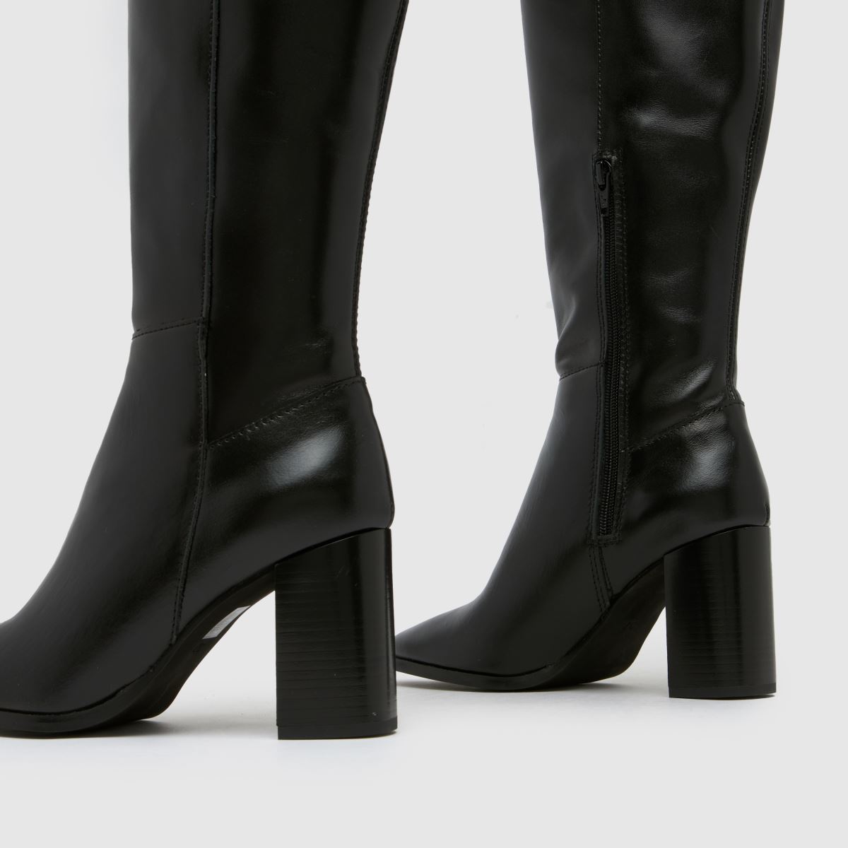 Schuh Dami bőr térdig érő csizma fekete színben