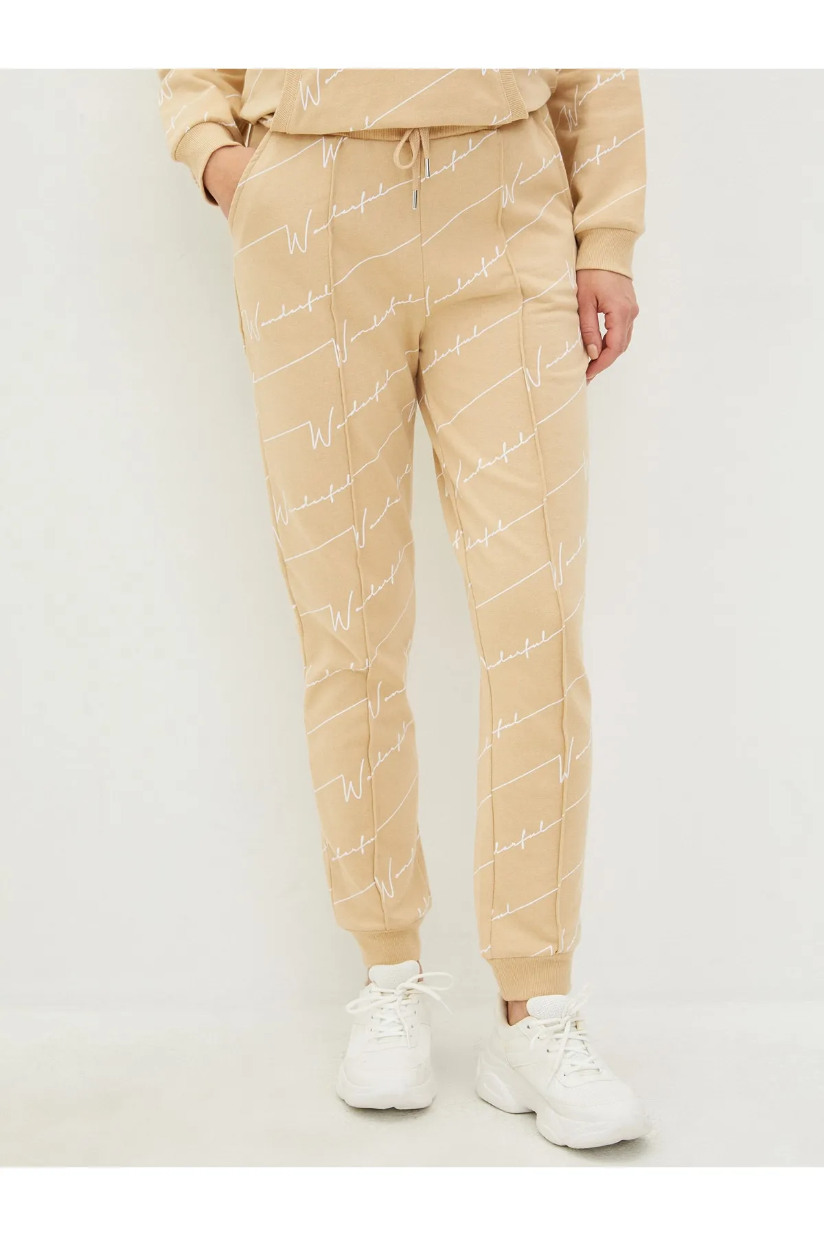 LC Waikiki  Jogginghose - Beige - Jogger