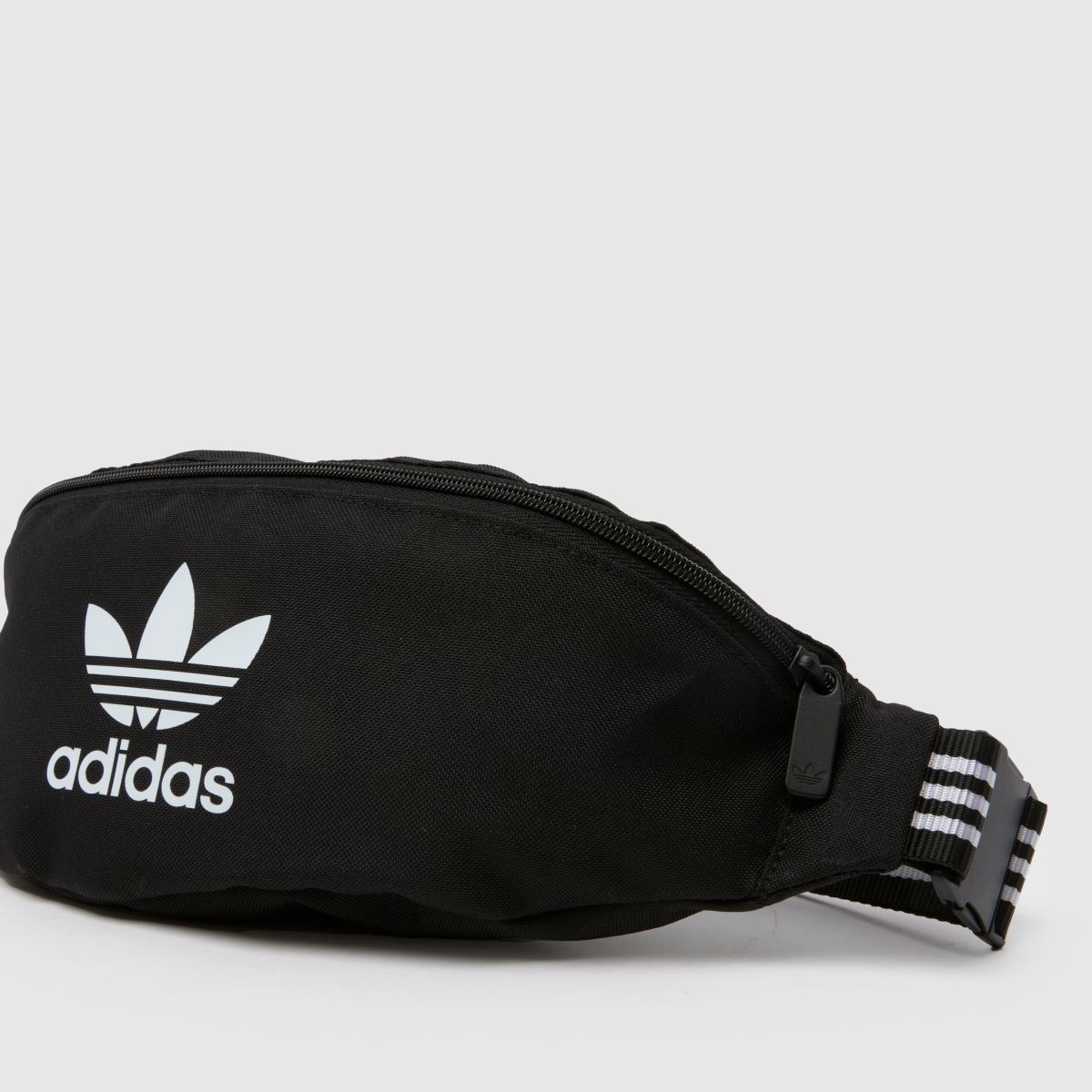 adidas svartvita originals midjeväska