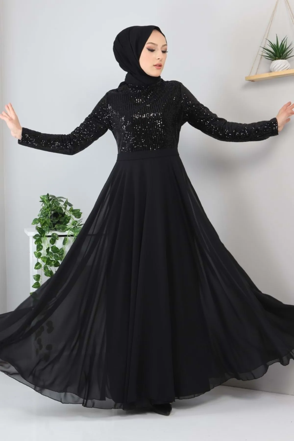 Modamihram  Abendkleid aus Chiffon mit Pailletten in Schwarz