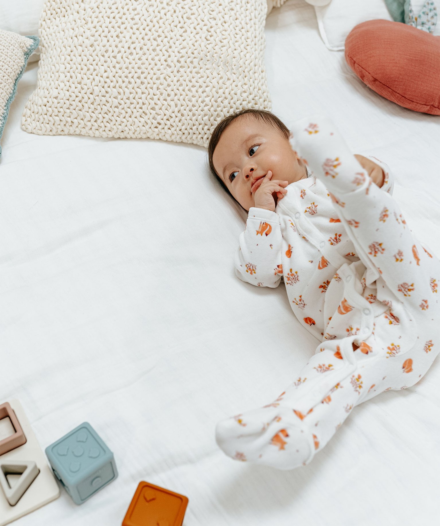 Pyjama bébé fille à motifs renards et petites fleurs beige | GEMO