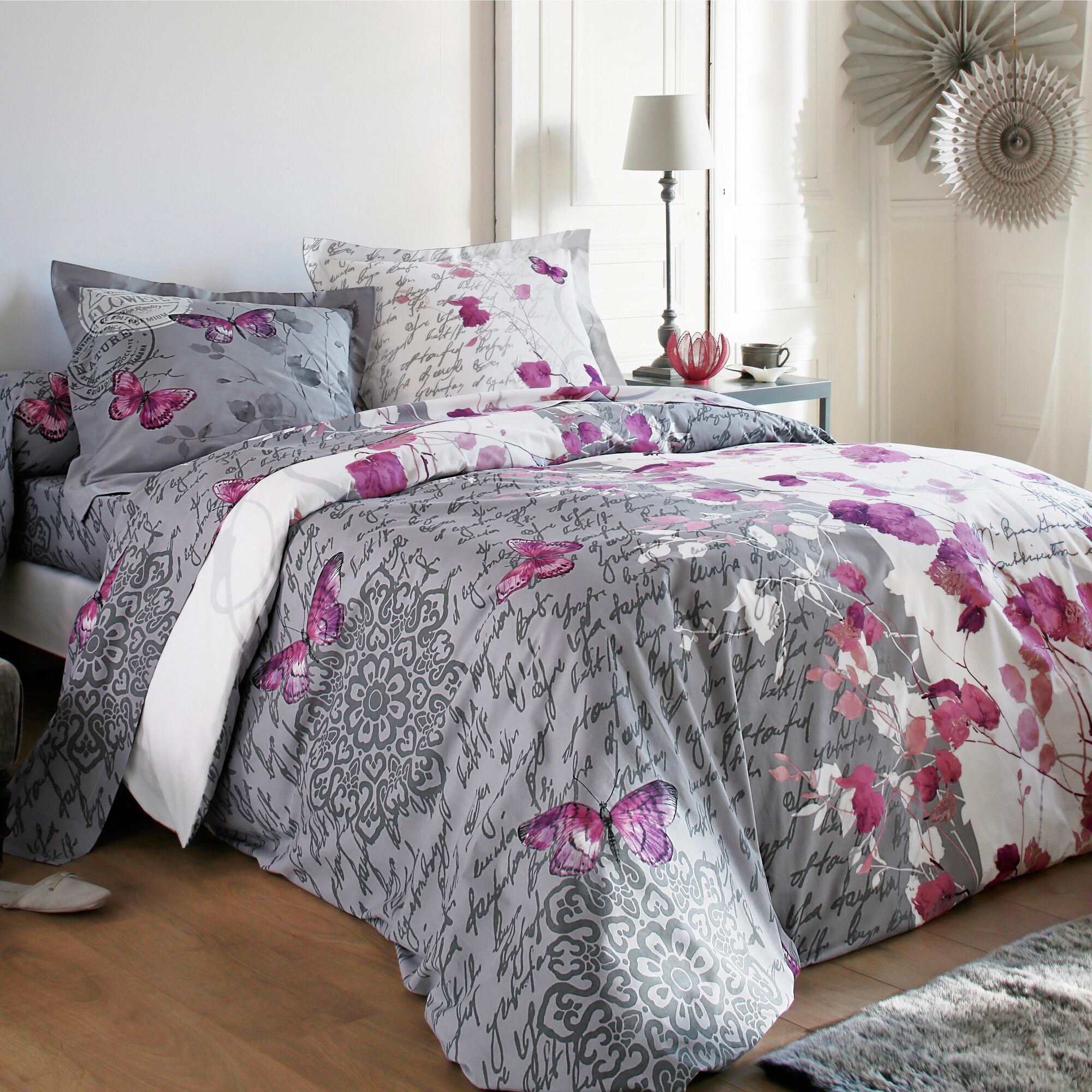Linge de lit Célestine polycoton imprimé fleurs et papillons