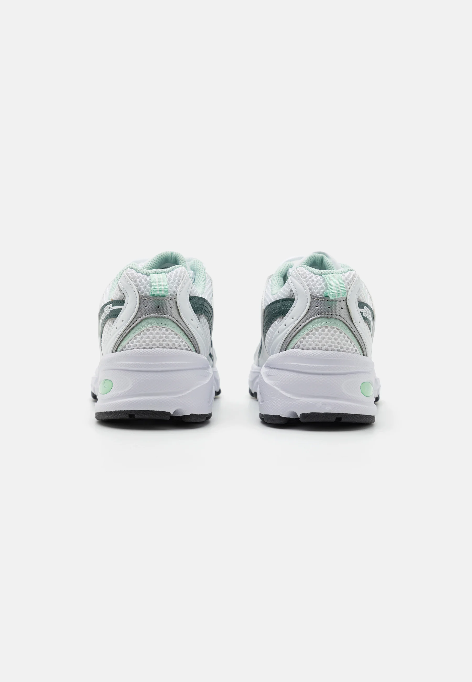 New Balance MR530 UNISEX - Zapatillas bajas