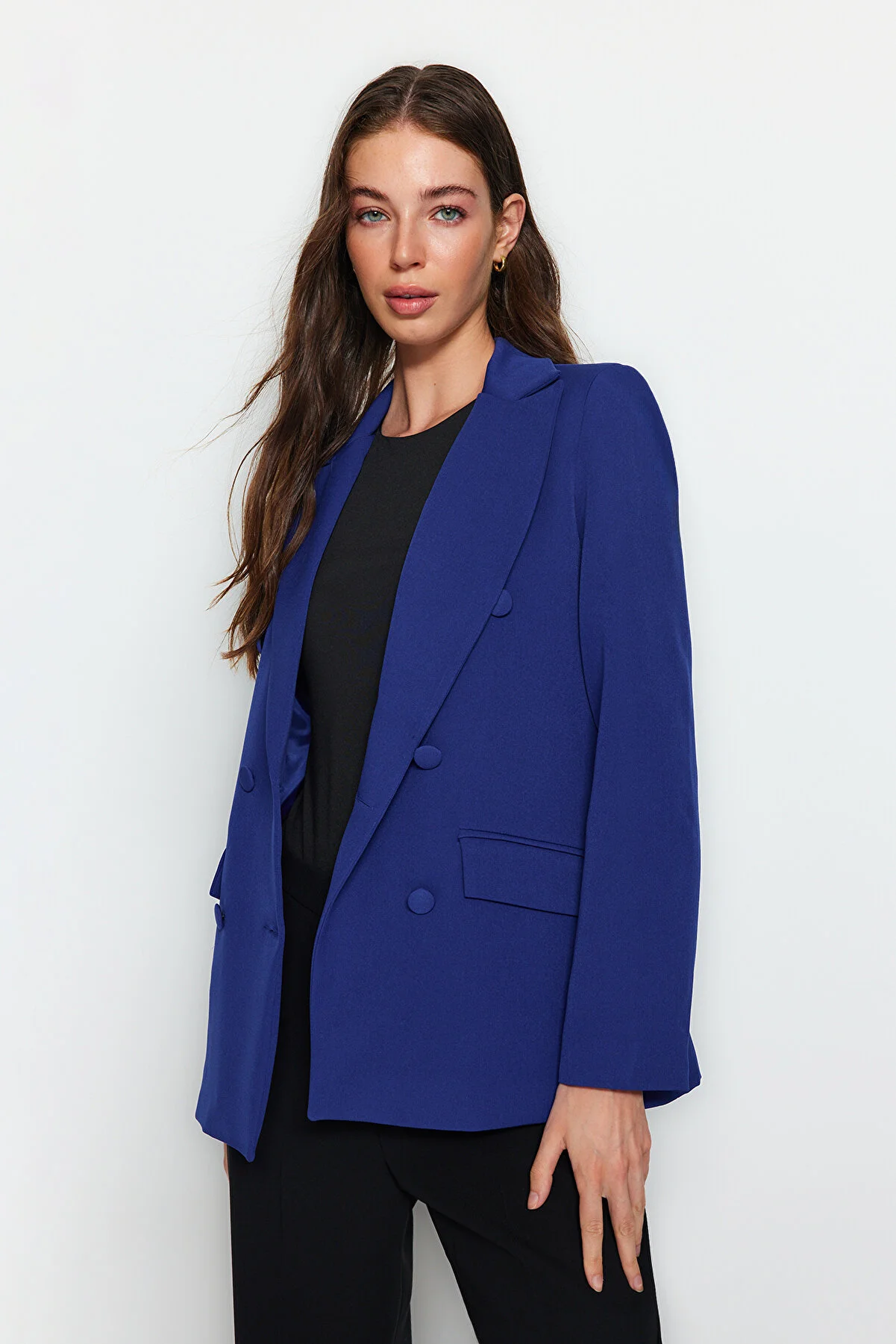 Trendyol Collection  Saks Regular gefütterter Zweireiher-Blazer aus Webstoff TWOSS21CE0137