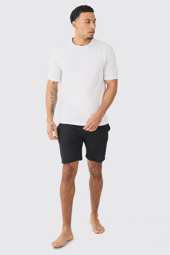 Loungewear-Set aus T-Shirt & Shorts