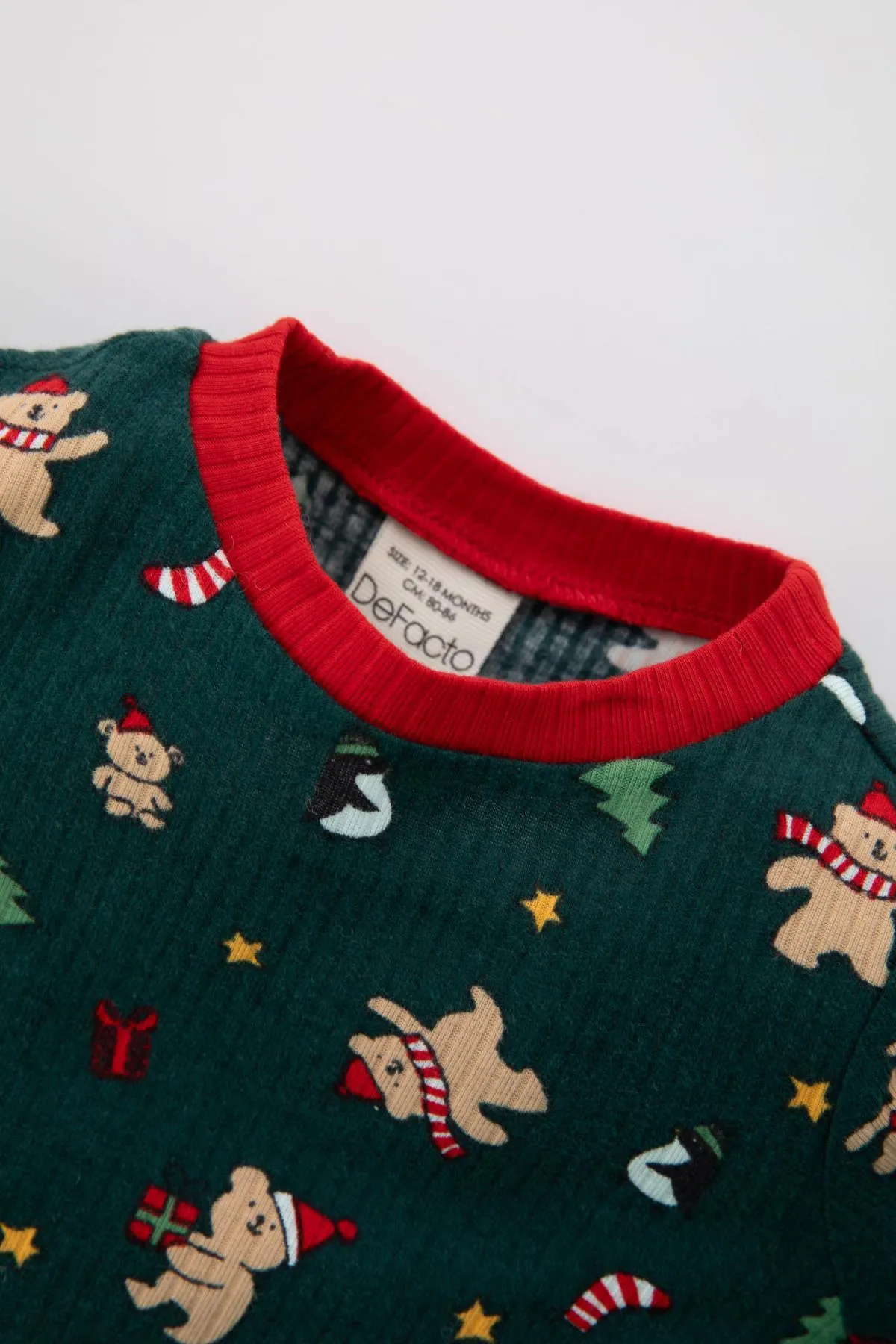 DeFacto  Langärmliges, geripptes Camisole-Pyjama-Set mit Neujahrsthema für Babys