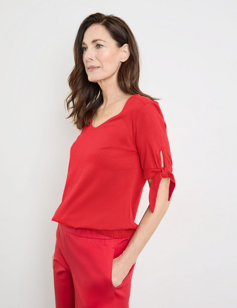 Halbarmshirt mit Bindedetail
