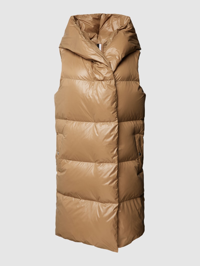 Daunenmantel im ärmellosen Design Modell 'Paholina' in camel