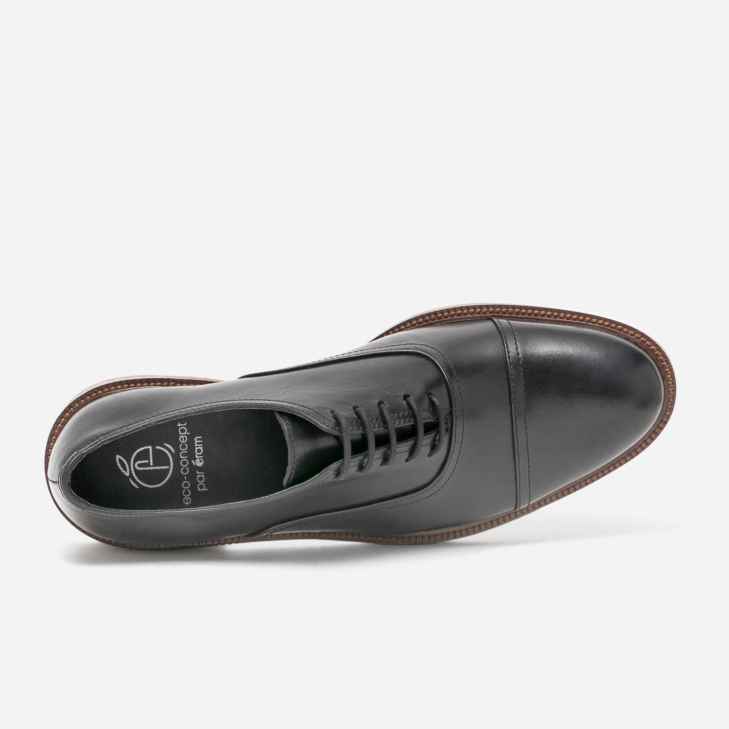 Richelieu noir éco-conçu en cuir