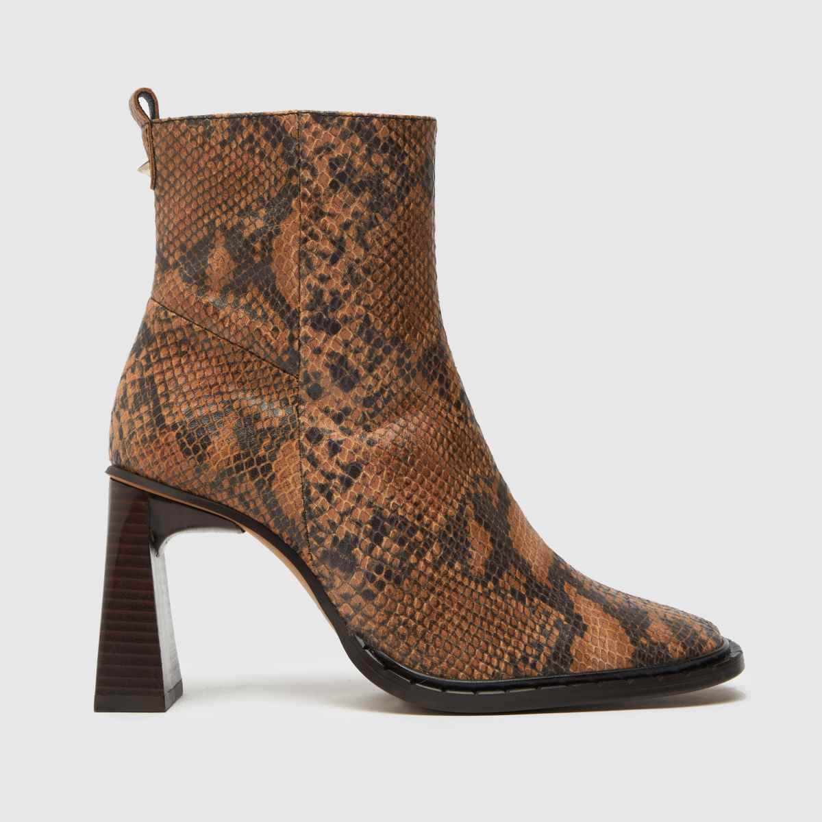 Schuh The Edit – Peyton-klackstövlar i beige och brunt