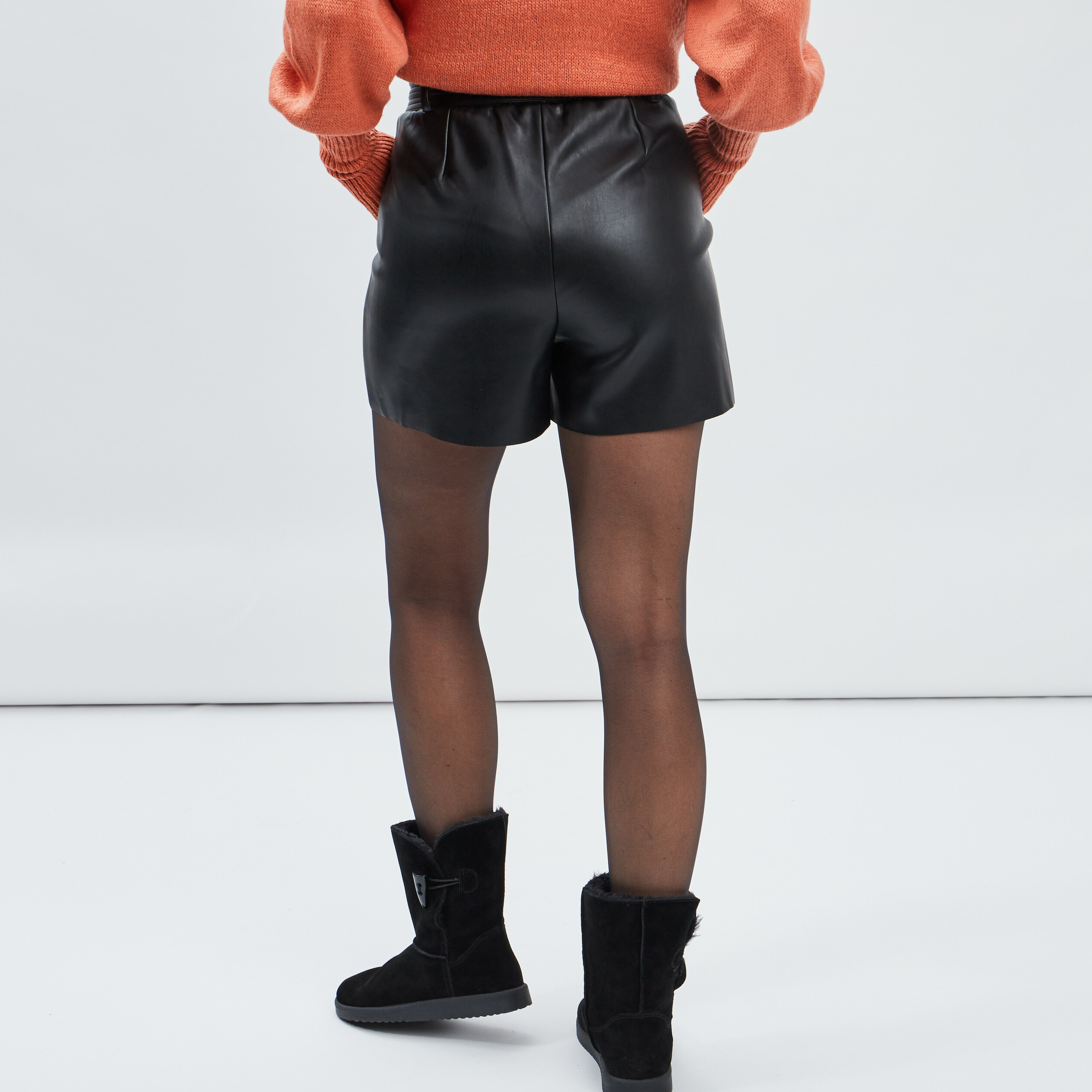 Short simili cuir paperbag noir femme | La Halle