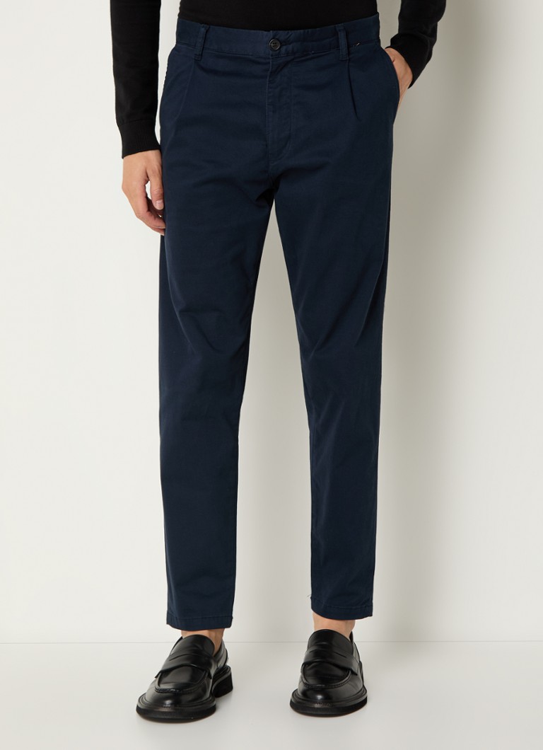 Pantaloni slim fit Ron da uomo selezionati, en misto cotone biologico con tasche laterali.