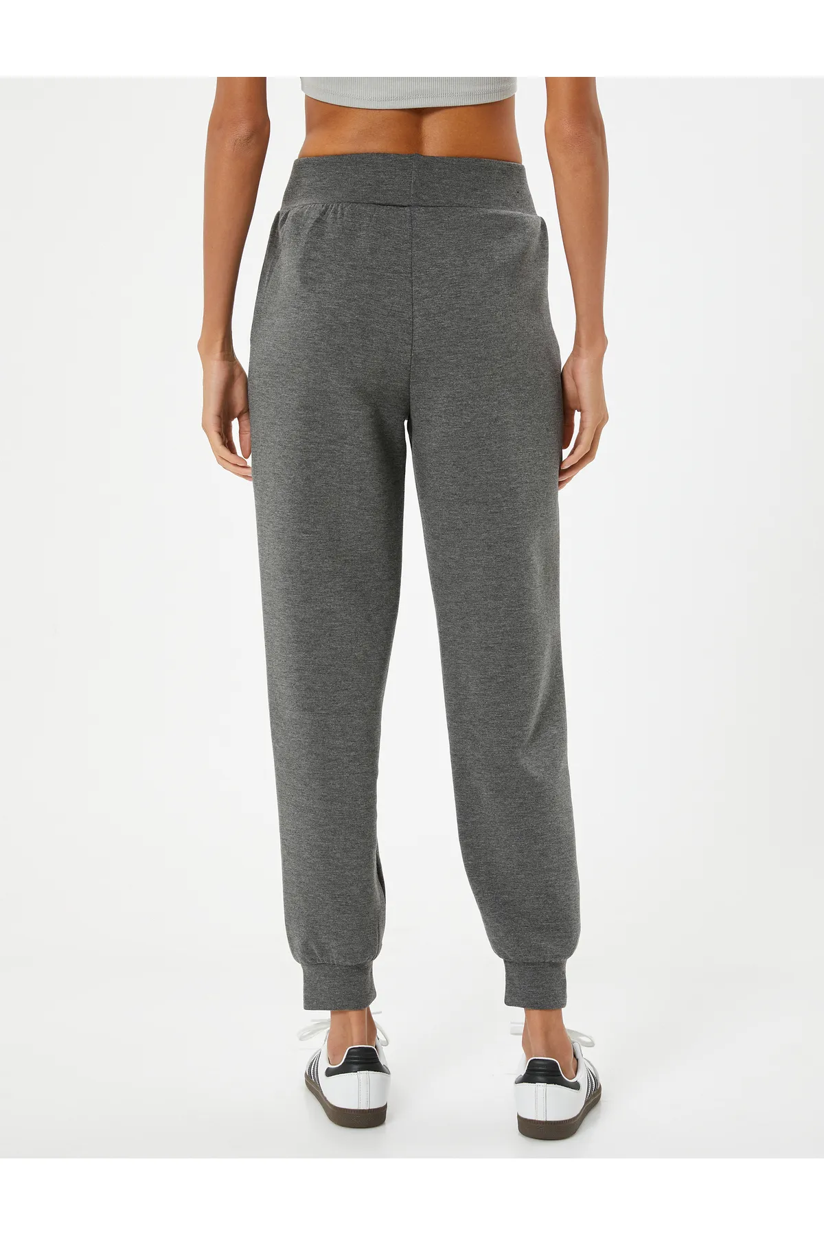 Koton  Jogger-Jogginghose mit elastischem Bund, Nahtdetails und Taschen