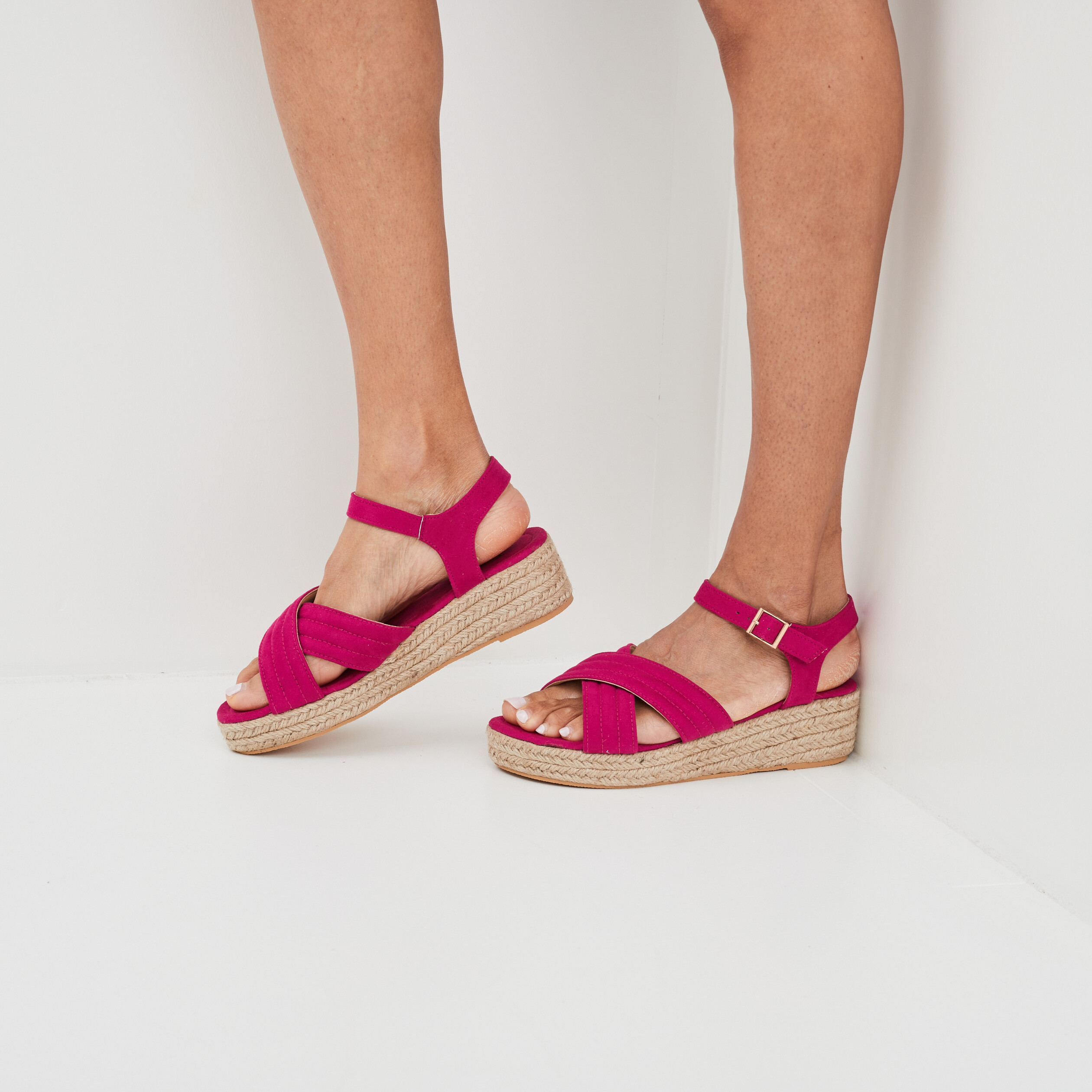 Sandales compensées brides croisées rose femme | La Halle