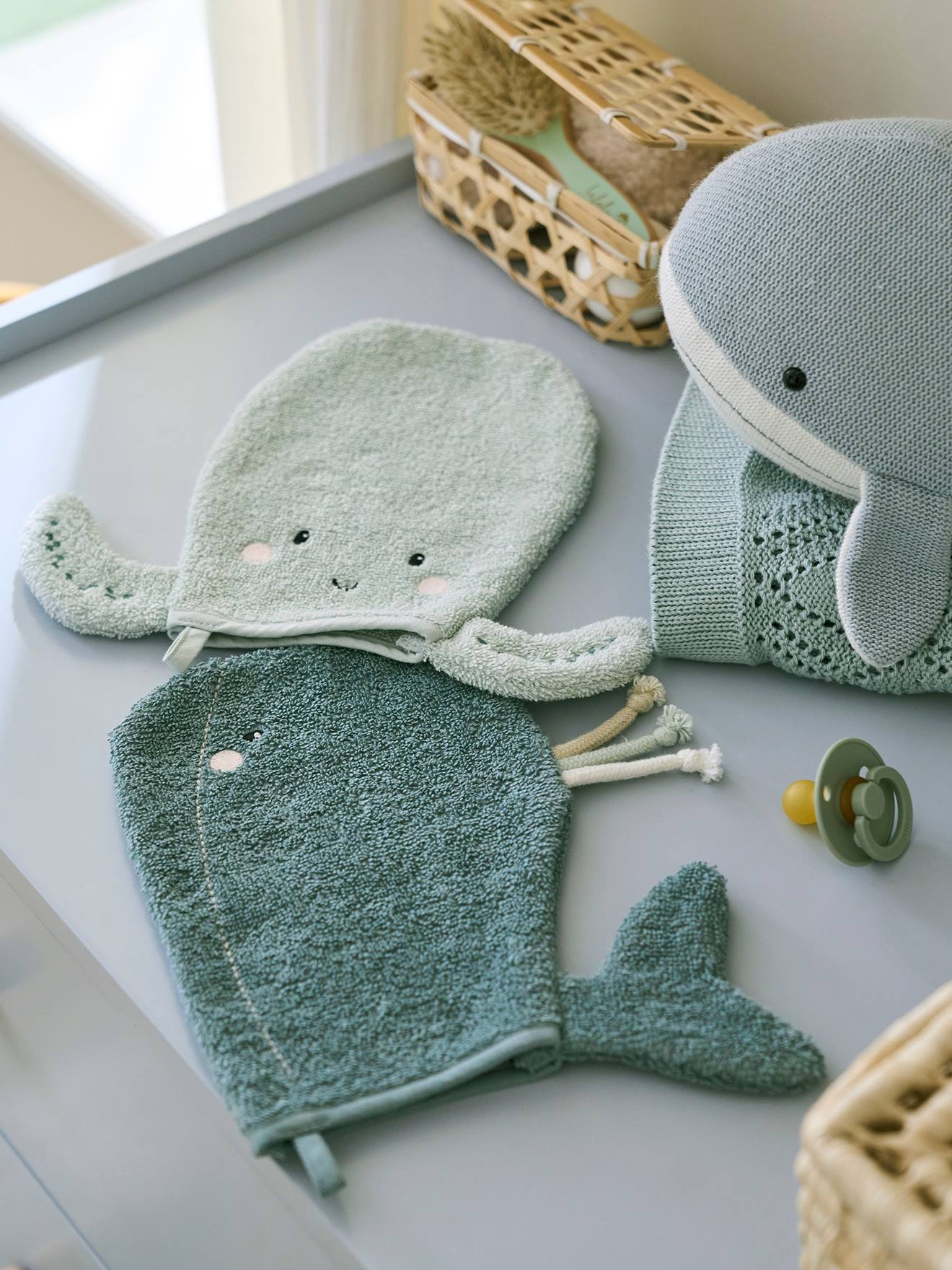Vertbaudet 2er-Set Baby Waschhandschuhe OZEAN Oeko Tex - salbeigrün