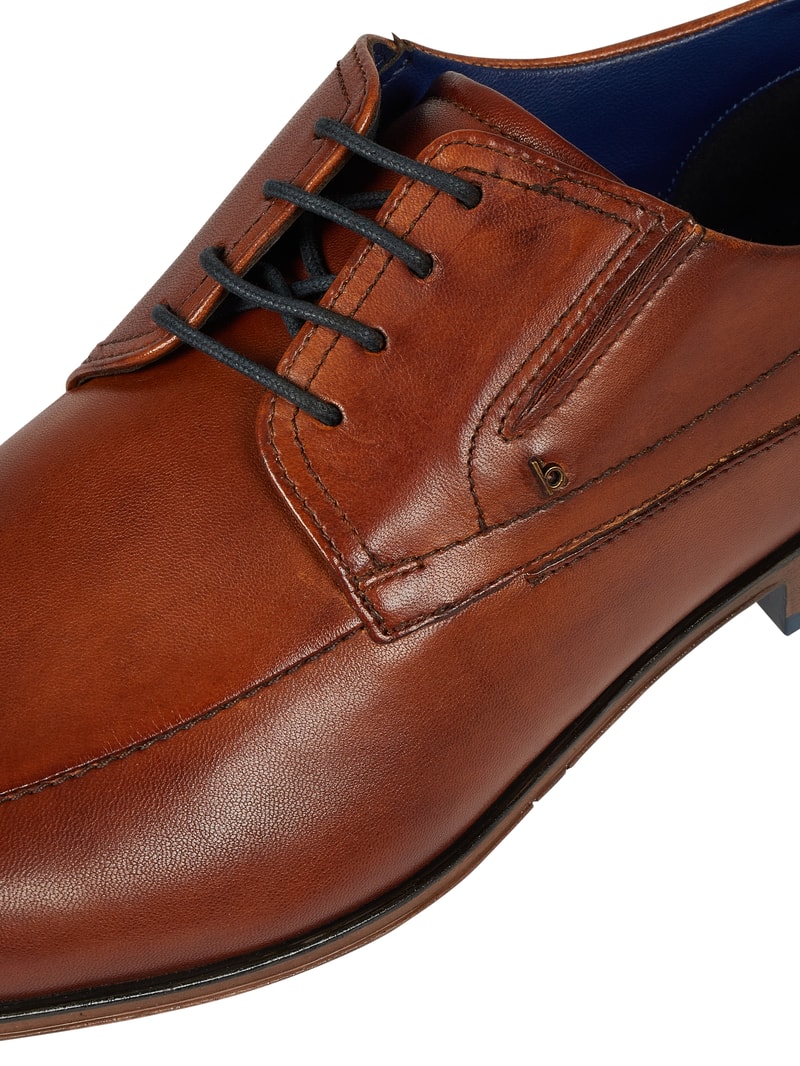 Schnürschuhe aus Leder Modell 'Mattia' in cognac