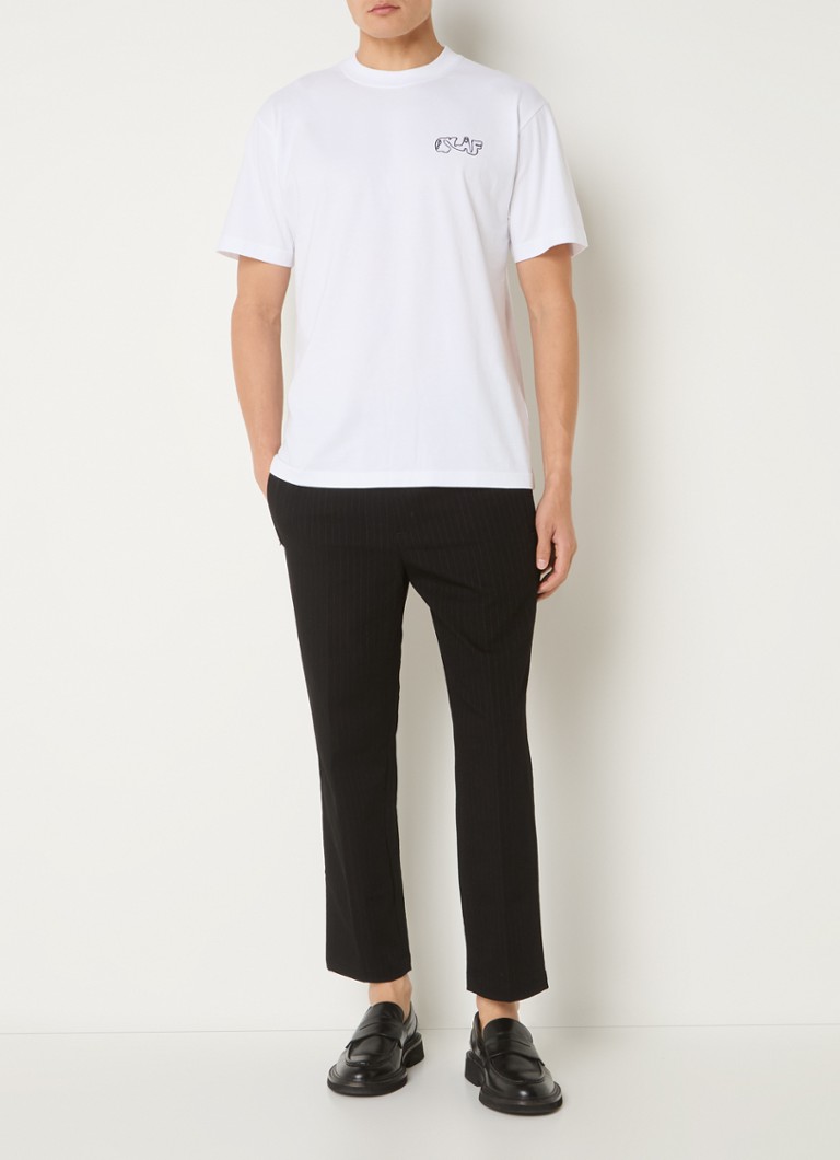 Pantaloni OLAF cu picioare drepte, bretele delicate și buzunare cu fermoar.