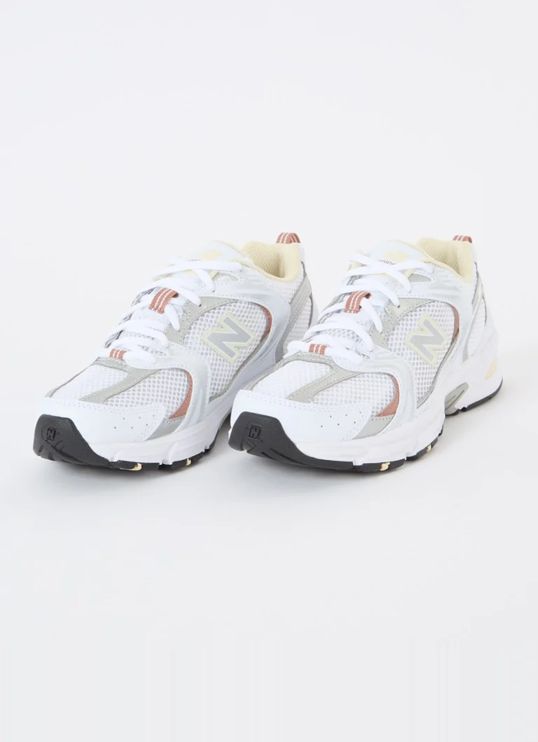 New Balance  530 sneaker van mesh met metallic finish