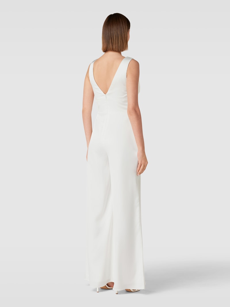 Jumpsuit mit V-Ausschnitt in offwhite