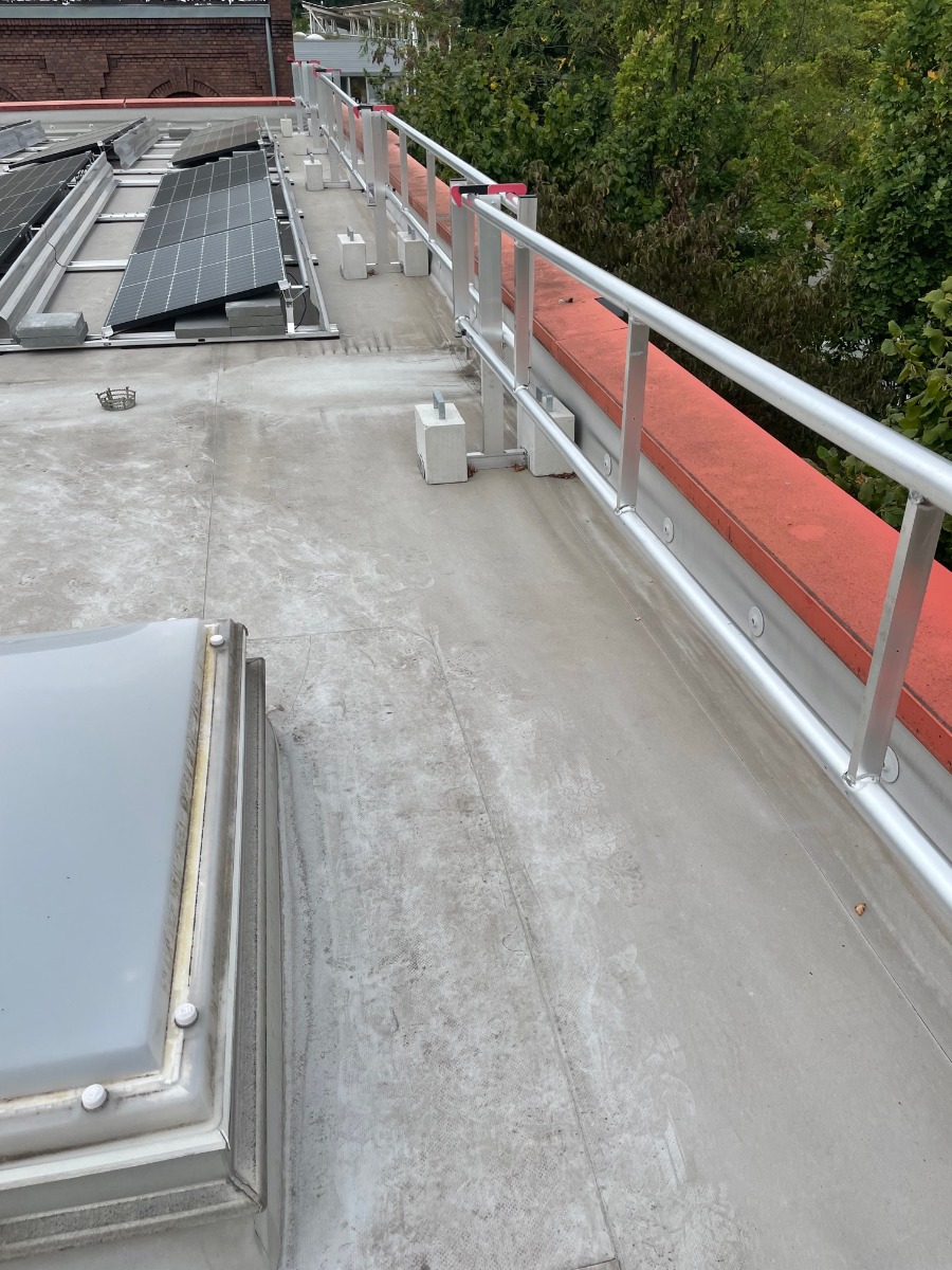 RSS 43832000 Bezpečnostní střešní systémy Balení plat dak compact 20 mtr.