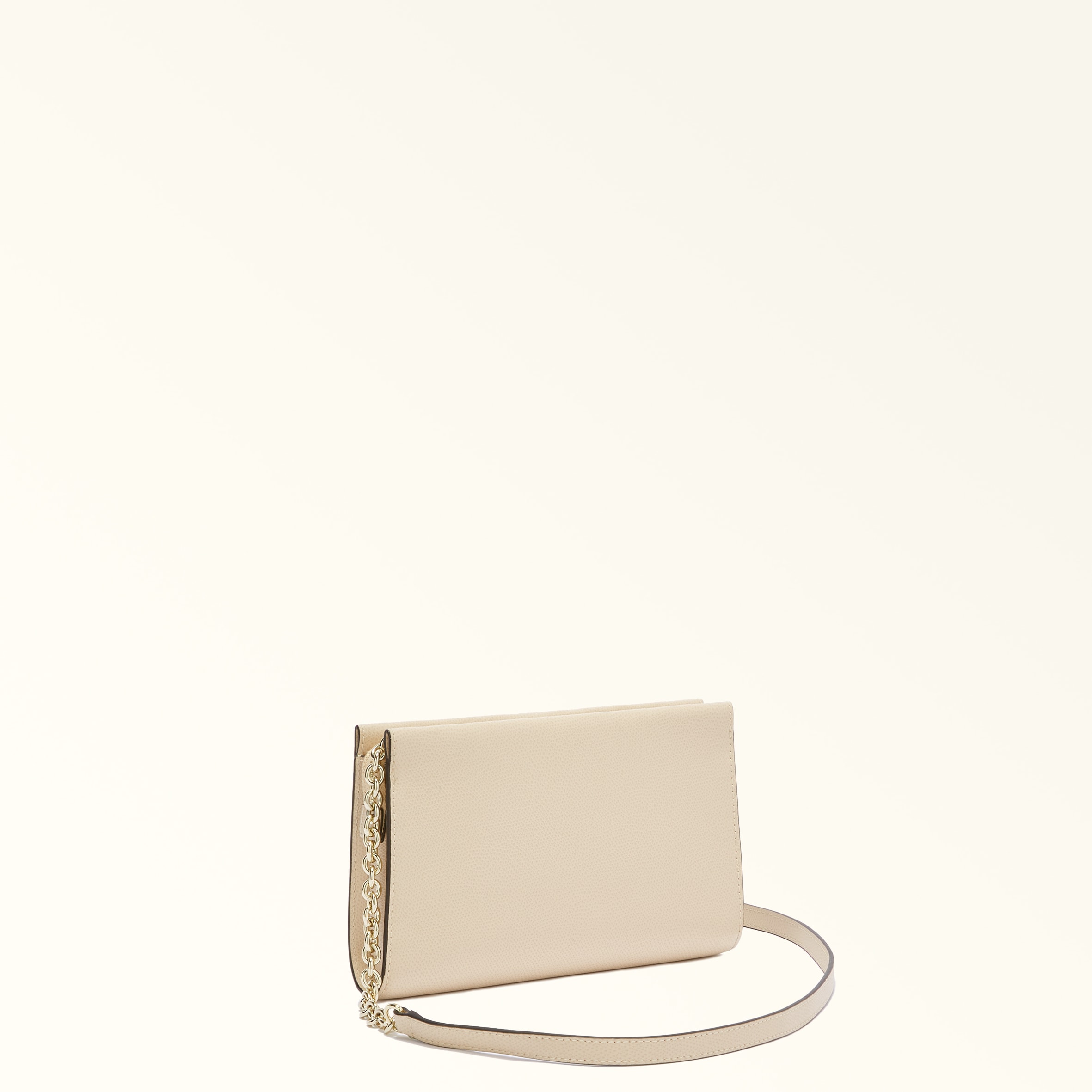 Camelia Furla