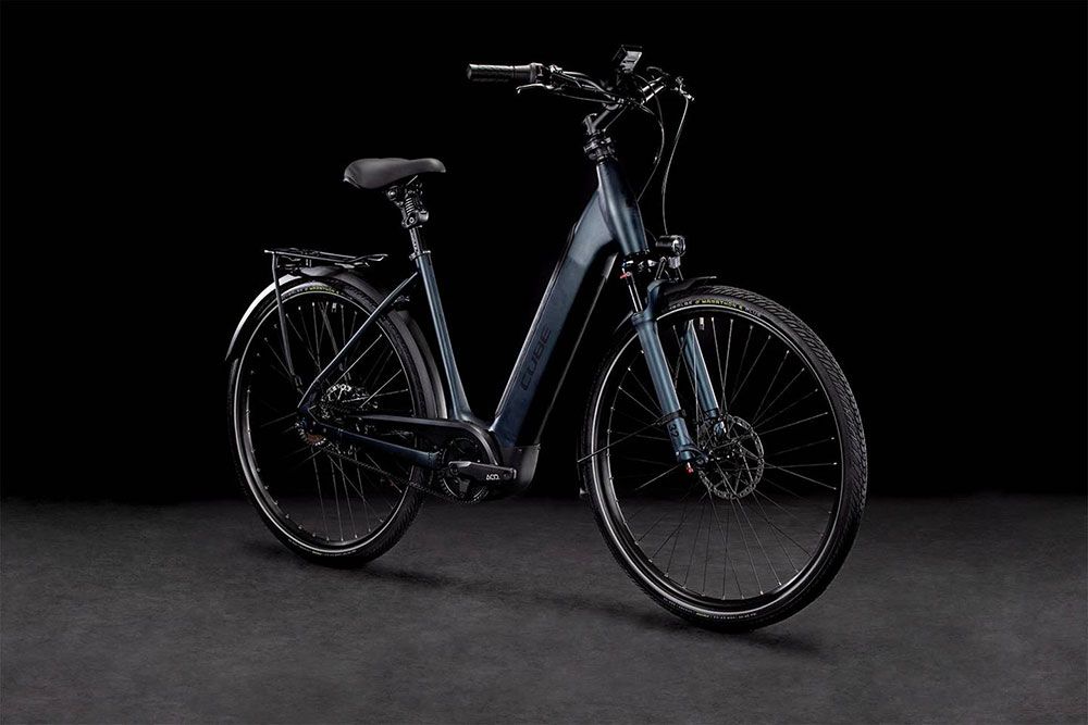 Cube Supreme Hybrid SLT 625 Easy Entry midnight´n´black kaufen | Bike-Discount