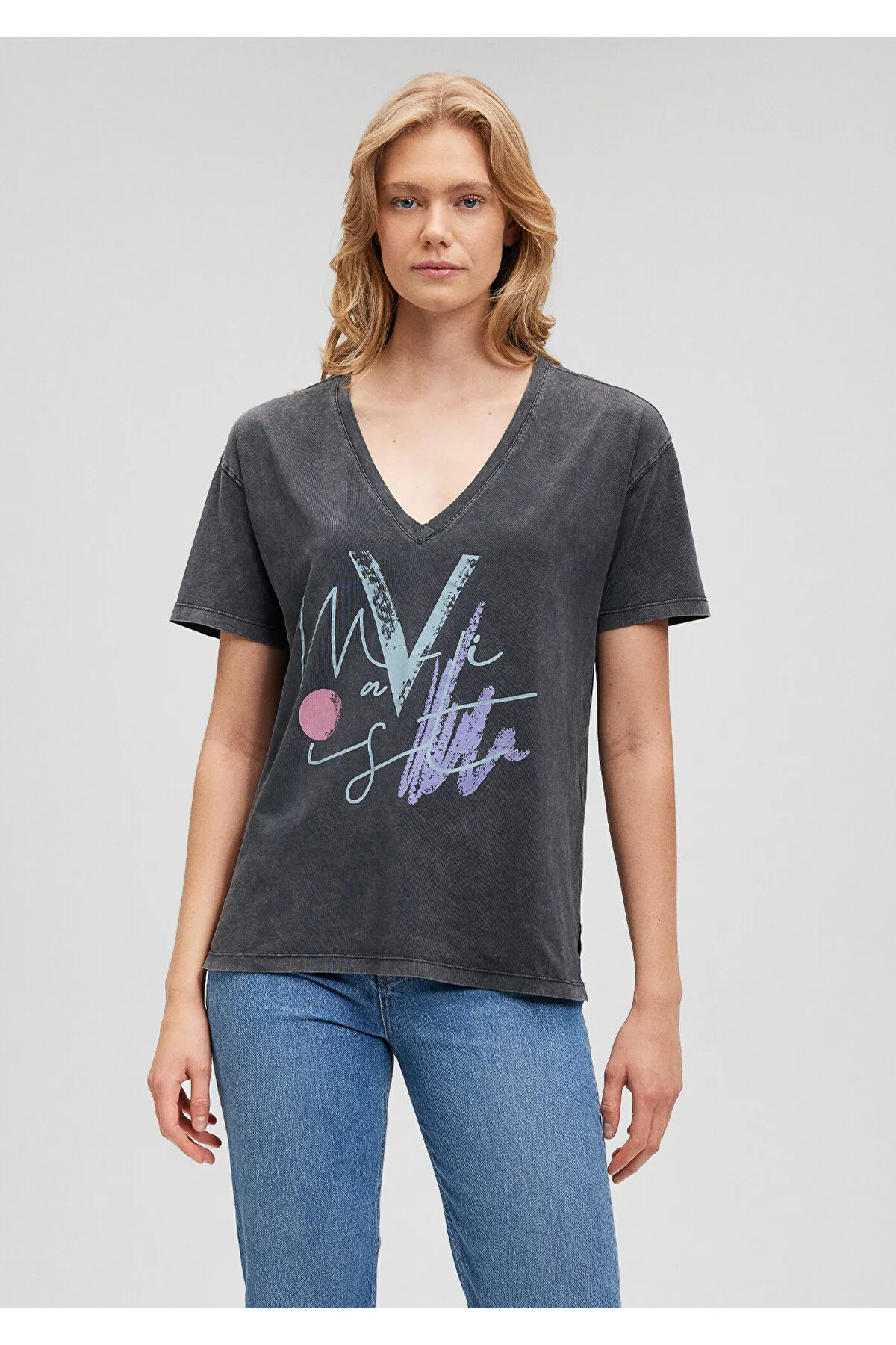 Mavi  Bedrucktes graues Istanbul-T-Shirt mit normaler Passform und normalem Schnitt 1601176-900